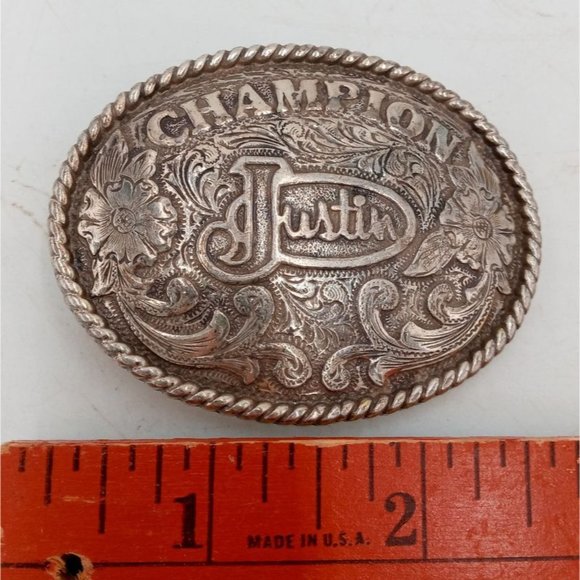 Justin Champion Belt Buckle Vintage Rodeo Cowboy Small Western Wear - Picture 2 of 7